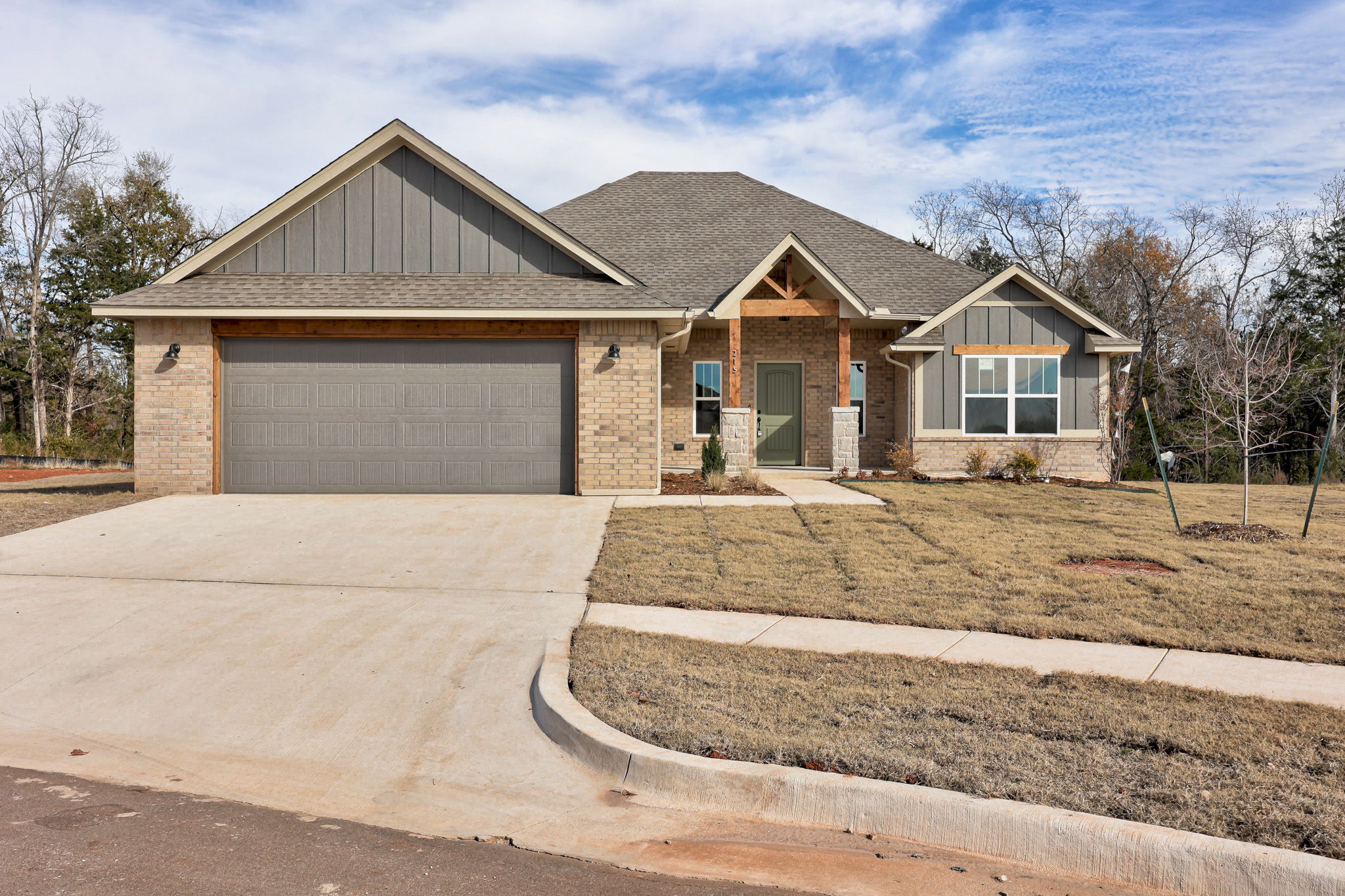 Firethorn Way 215, Noble, Oklahoma 73068, 3 Bedrooms Bedrooms, ,2 BathroomsBathrooms,House,For Sale,215,1420