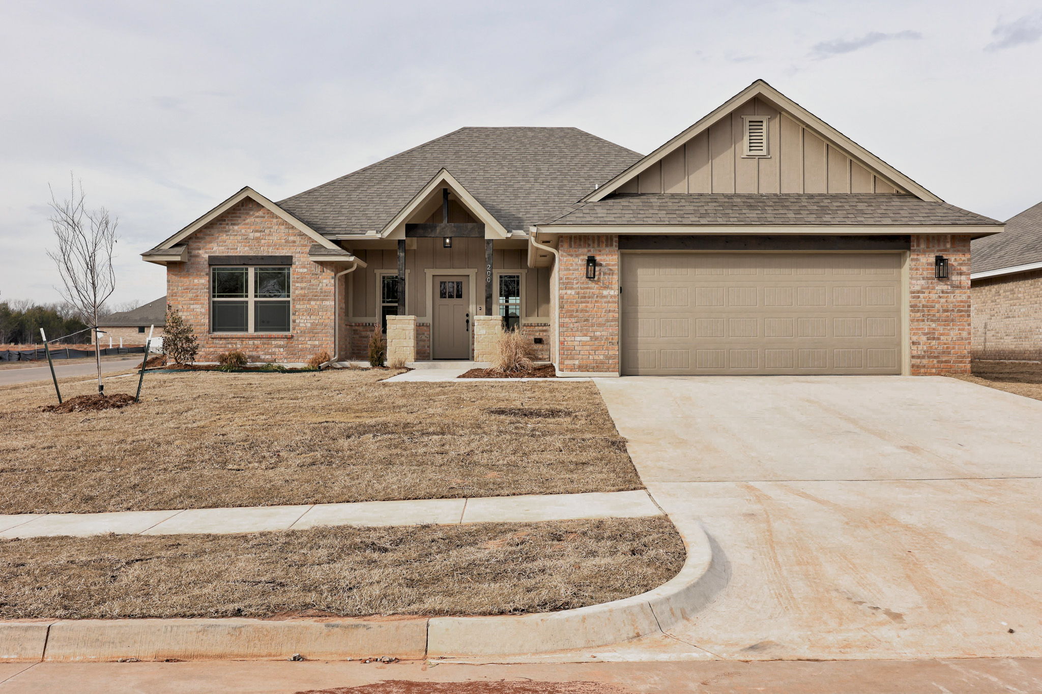Firethorn Way, Noble, Oklahoma 73068, 3 Bedrooms Bedrooms, ,2 BathroomsBathrooms,House,For Sale,Firethorn Way,1432