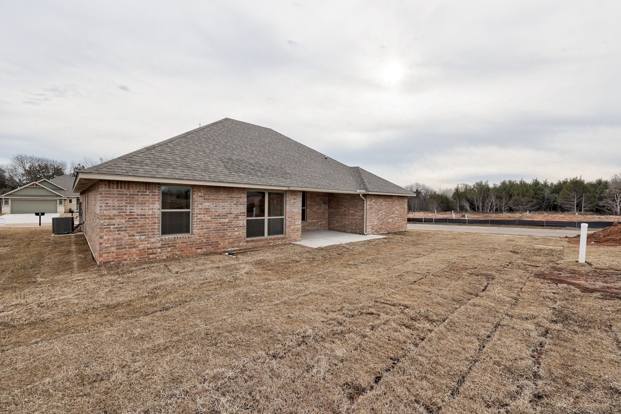 Firethorn Way, Noble, Oklahoma 73068, 3 Bedrooms Bedrooms, ,2 BathroomsBathrooms,House,For Sale,Firethorn Way,1432