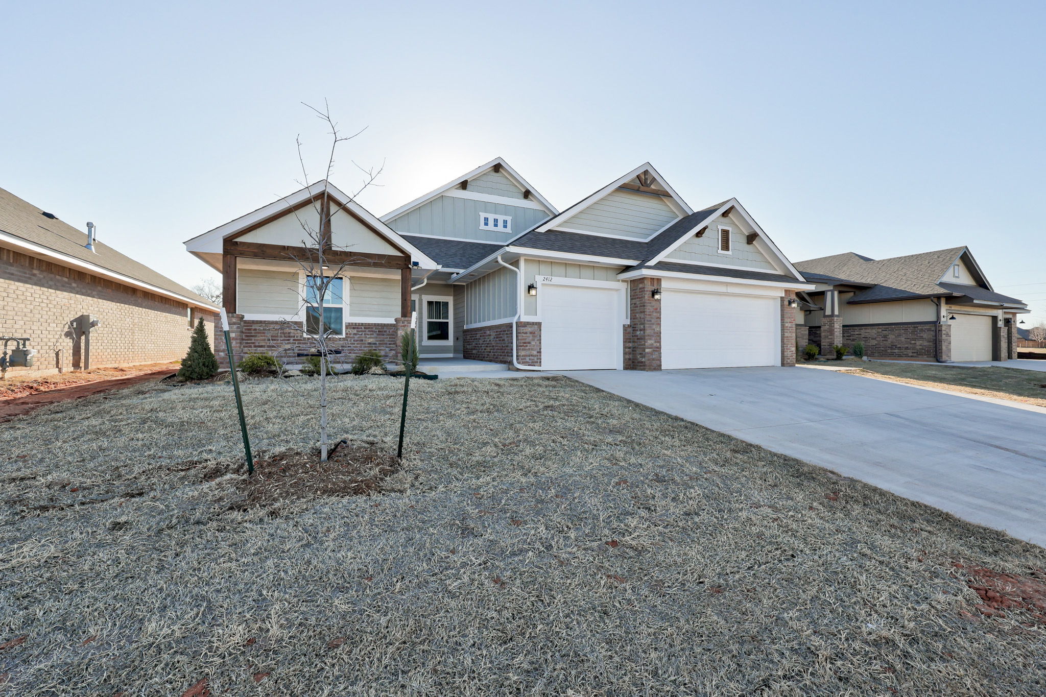 2412 Creekview Trail, Moore, Oklahoma 73160, 4 Bedrooms Bedrooms, ,2 BathroomsBathrooms,House,For Sale,Creekview Trail,1456