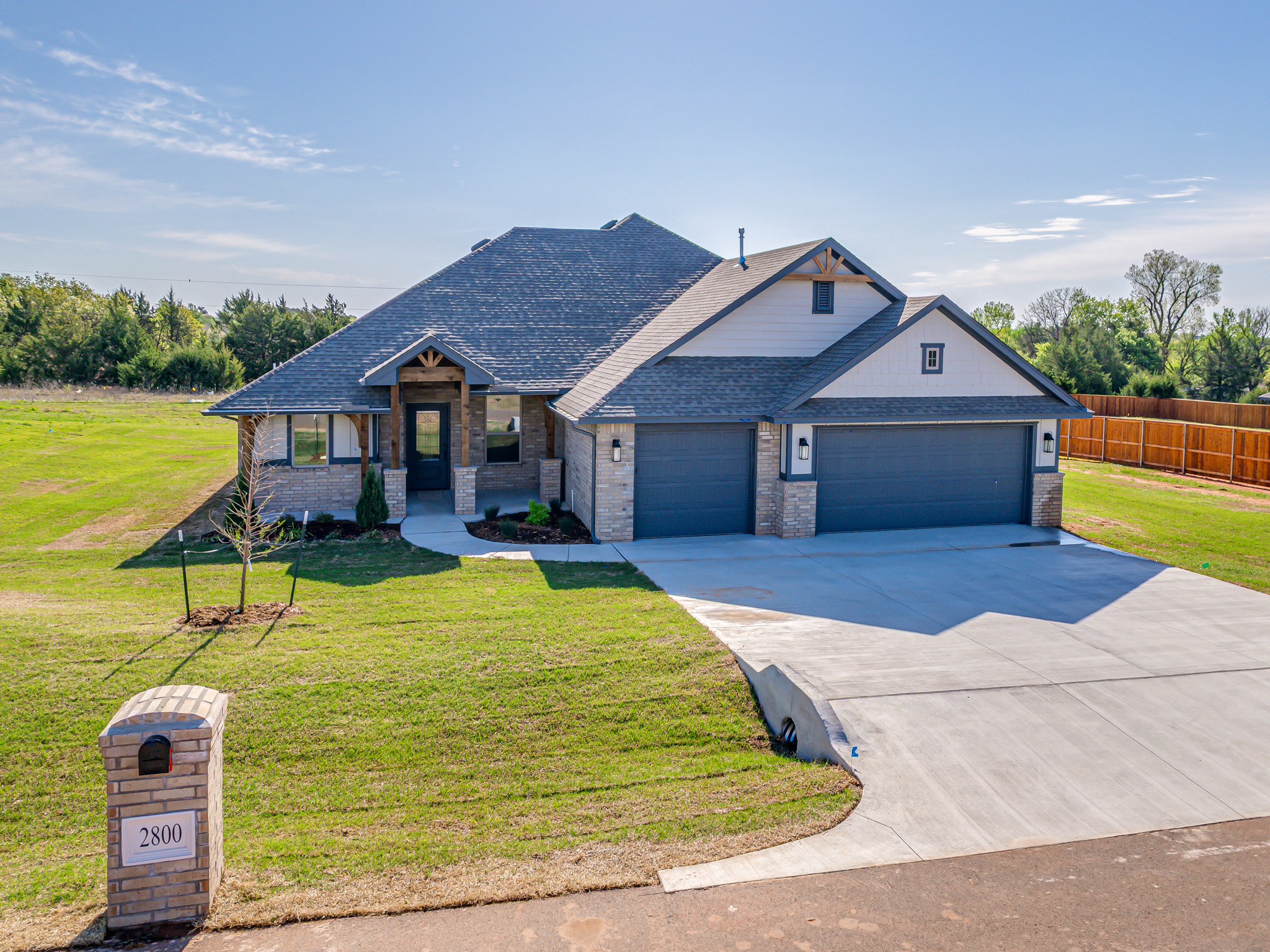 2800 Juneberry Ln, Newcastle, Oklahoma 73065, 4 Bedrooms Bedrooms, ,3 BathroomsBathrooms,House,For Sale,Juneberry Ln,1533