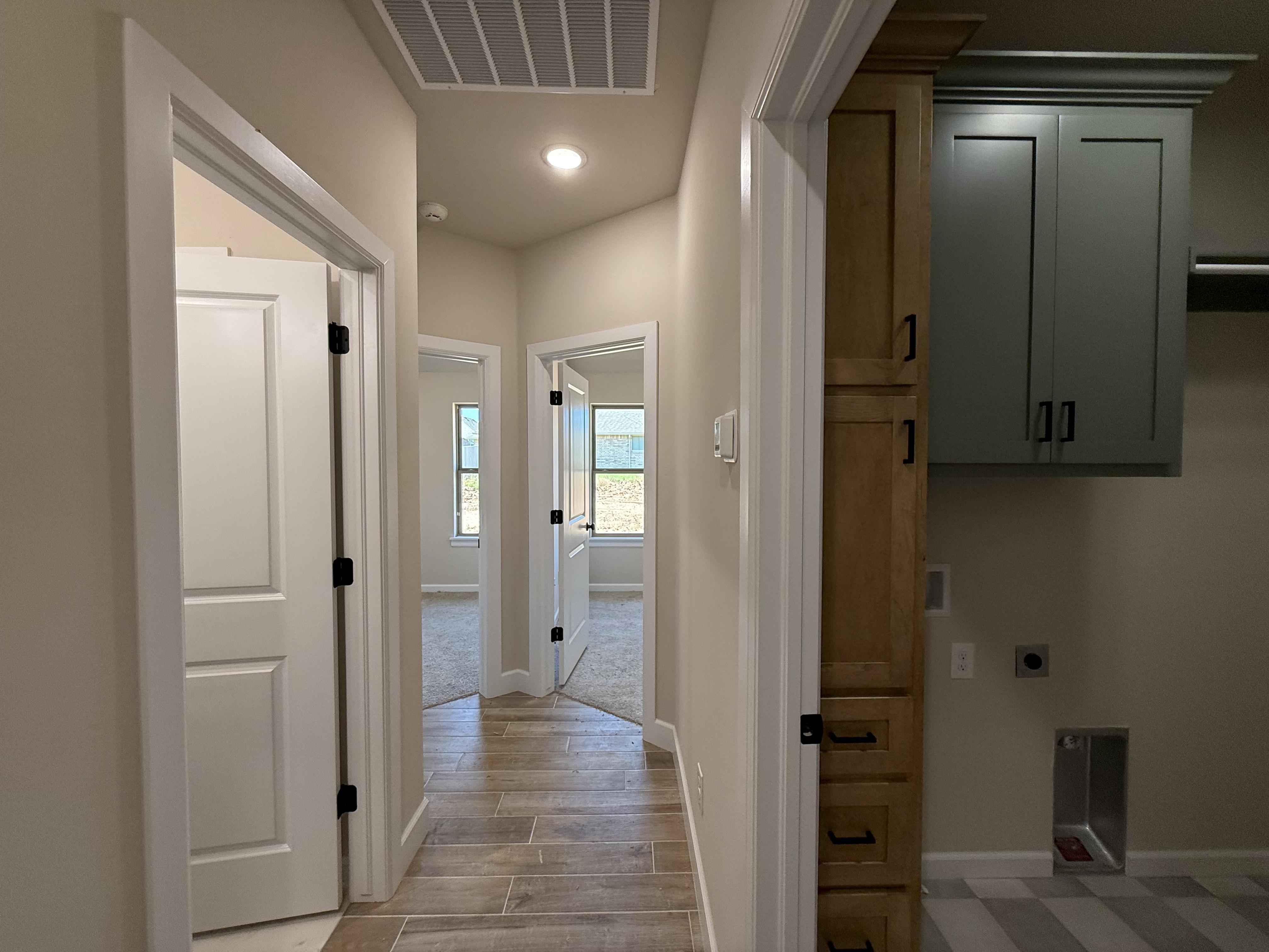 200 Camellia Circle, Noble, Oklahoma 73068, 3 Bedrooms Bedrooms, ,2 BathroomsBathrooms,House,For Sale,Camellia Circle,1538