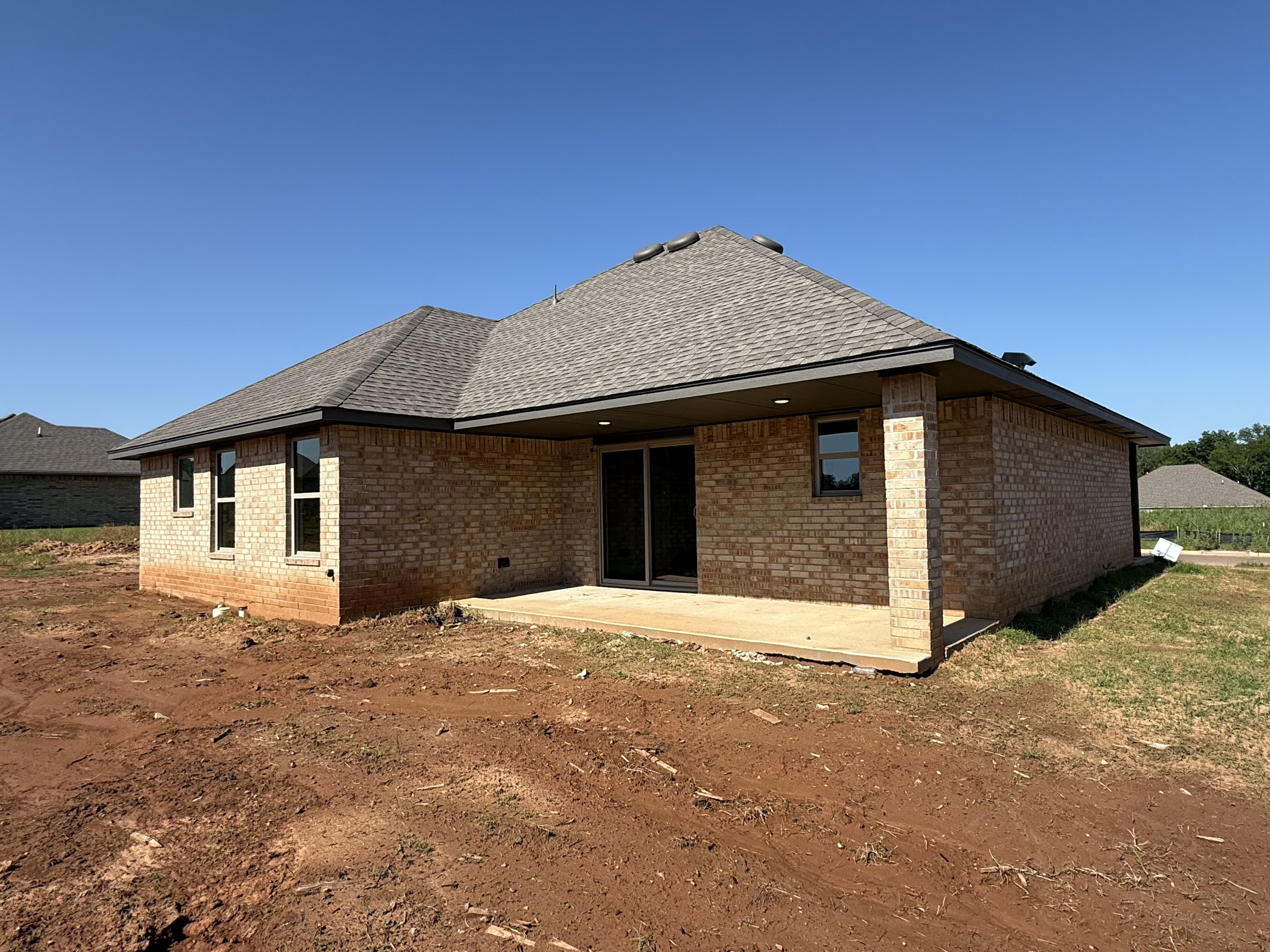 200 Camellia Circle, Noble, Oklahoma 73068, 3 Bedrooms Bedrooms, ,2 BathroomsBathrooms,House,For Sale,Camellia Circle,1538