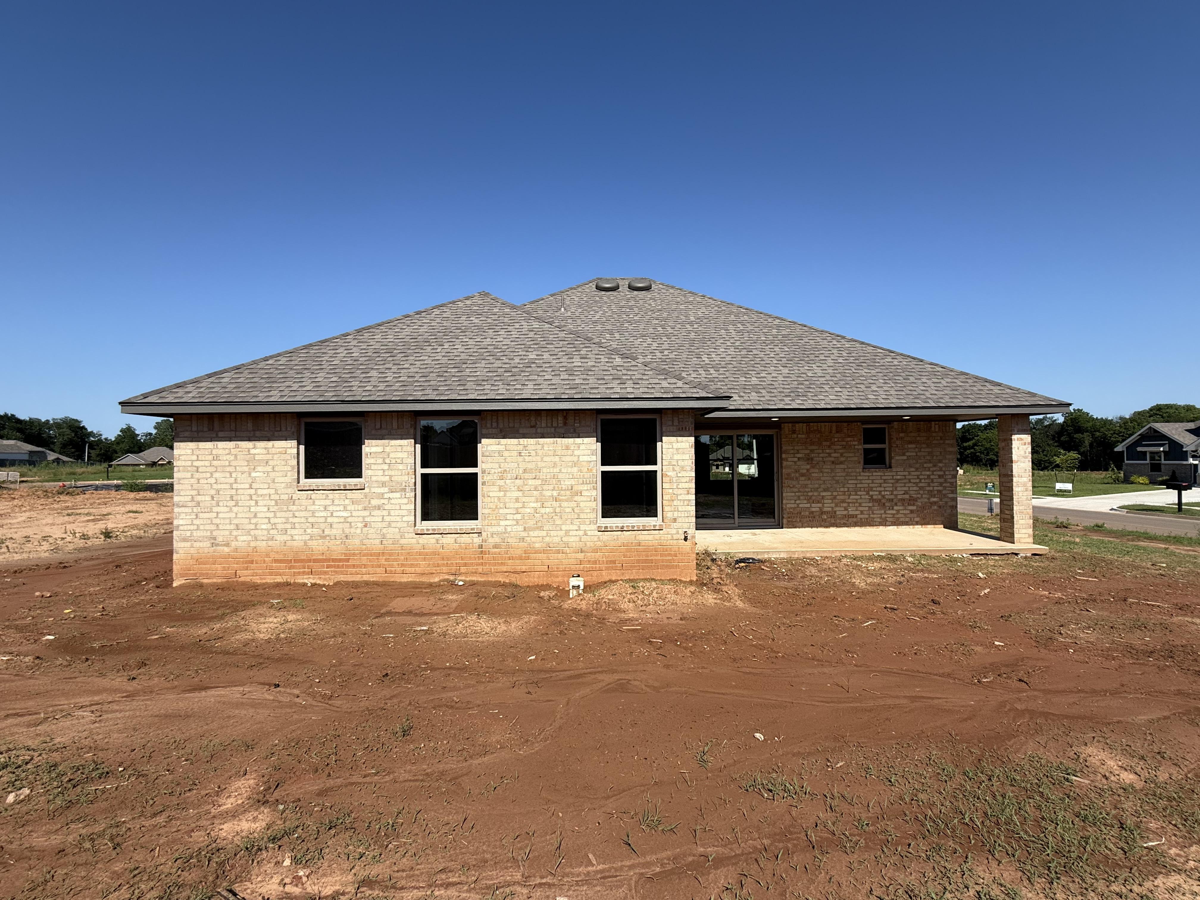 200 Camellia Circle, Noble, Oklahoma 73068, 3 Bedrooms Bedrooms, ,2 BathroomsBathrooms,House,For Sale,Camellia Circle,1538